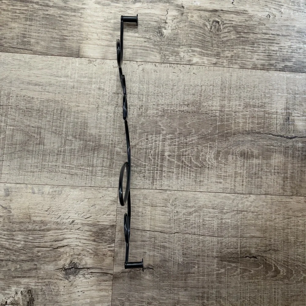 Urban Outfitters Black 'babe' Script Metal Wall Hook